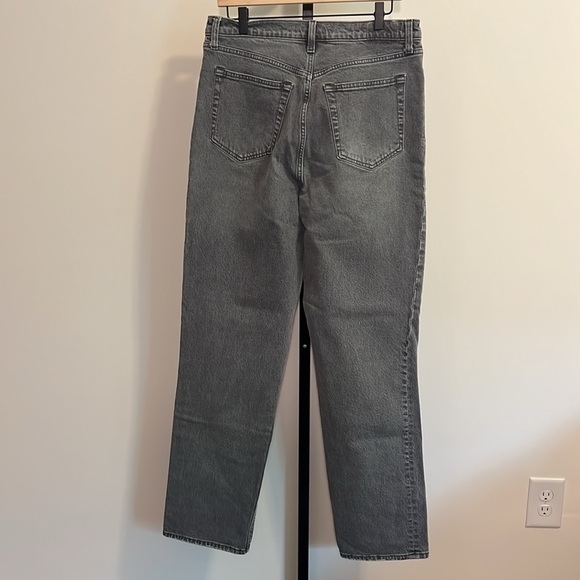 Abercrombie & Fitch 90’s Ultra High Rise Light Gray Jeans, Size 31 - Picture 8 of 8